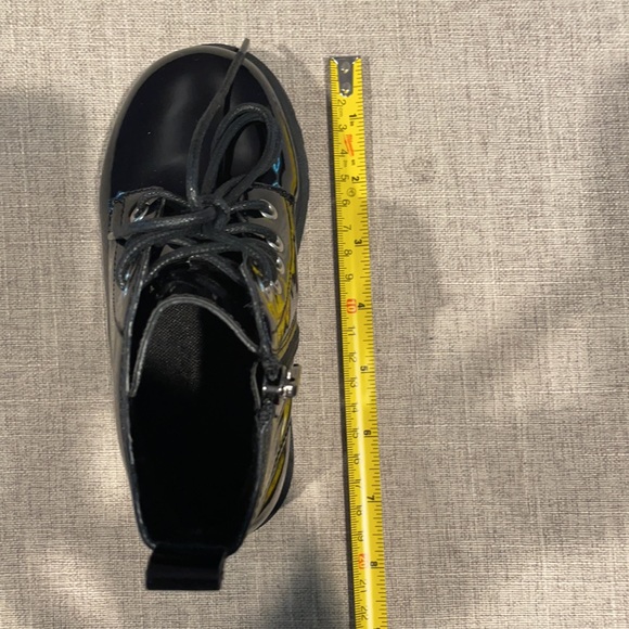 🎈SOLD🎈Shein Kids Patent Combat Boots - Picture 2 of 5